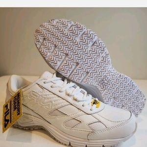 Women's Fila Memory Flux SR Slip Resistant Work Shoes Sneakers Size 12 White